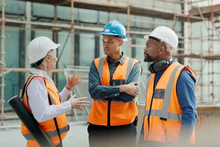 Federal general contracting for government facilities